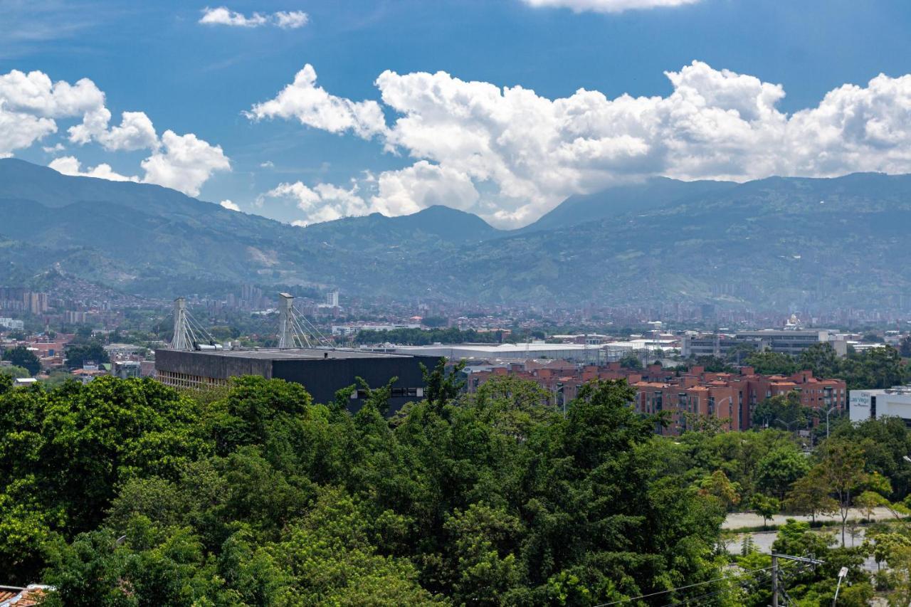 Alcazar De Oviedo By Ee Hoteles Medellin Luaran gambar
